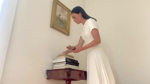 Jackie_Swiss Good Girl Dreaming of Sex