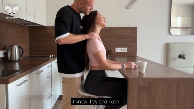 Трахнул подтянутую молоденькую стройняшку после тренировки и хорошего массажа - Джоли Батт, Лео Дии