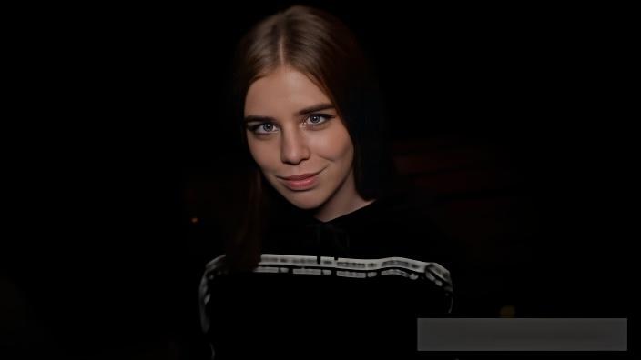 Вечерняя прогулка Ангелины обернулась анальным сексом за деньги chatporn.online