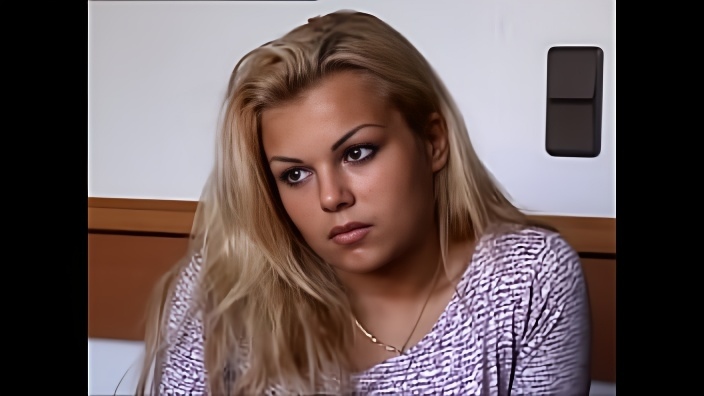 Sunny Blue, Little young woman Having Her First Anal Experience in the Private Casting