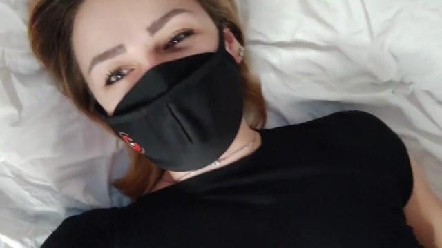 we're trying to film sex, she's taking a selfie