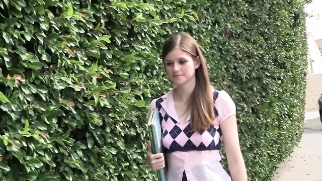 Lara Brooks Loves Taking Huge Dicks in Her Unprotected Hole.